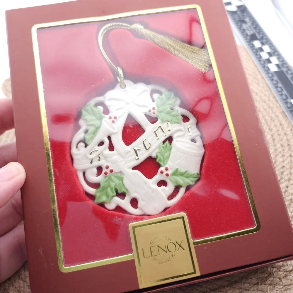 Lenox Christmas Tree Ornament Porcelain Wreath Musical Note For My Music Teacher